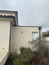 Fabrication et pose de gouttières en aluminium à Arles près de Saint Martin de Crau dans les Bouches du Rhône