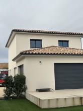 Fabrication et pose de gouttières en aluminium à Arles près de Saint Martin de Crau dans les Bouches du Rhône